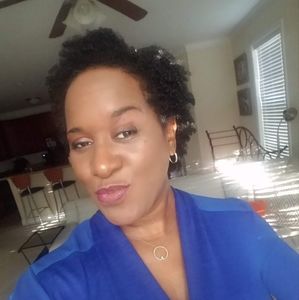 Meet your Posher, Felina